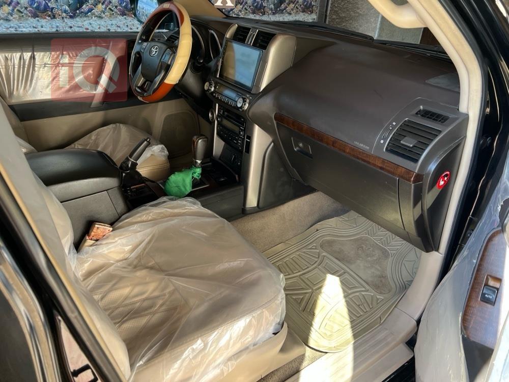 تۆیۆتا لاندكروزر پرادۆ